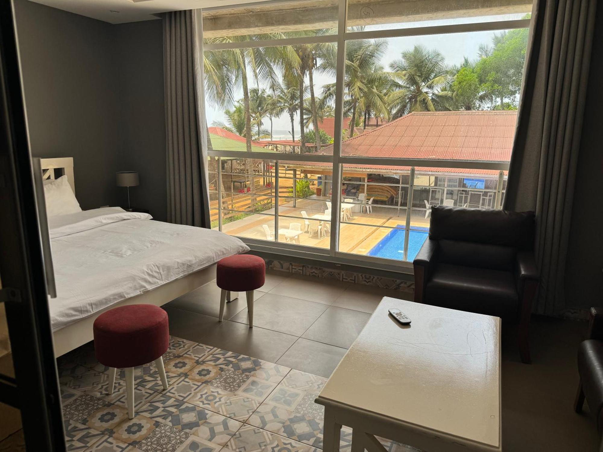 Tropicana Beach & Resort Elwa Екстериор снимка